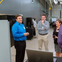 A student explaining his project